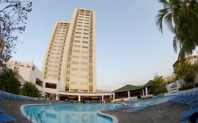 Hotel Cristina Suites